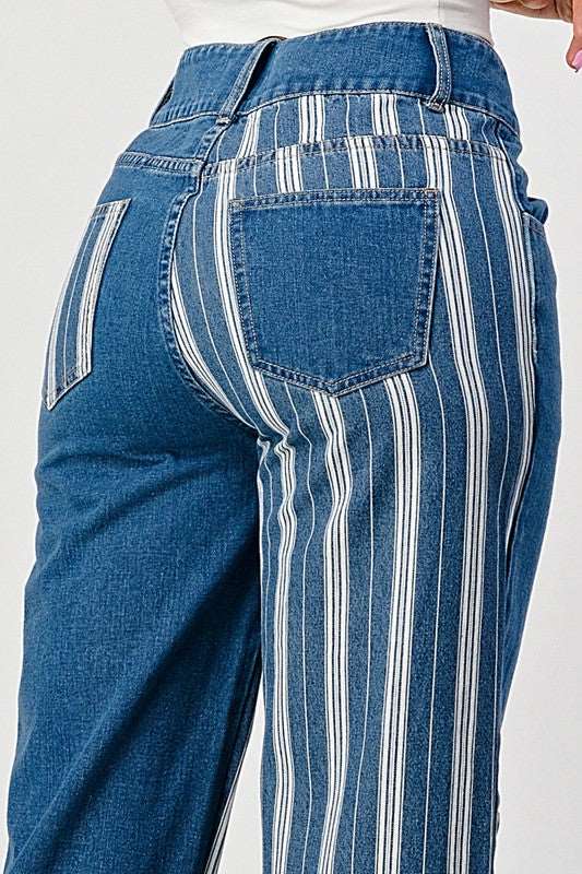 BUTTON SLIT STRIPED DENIM PATCH BAGGY MOM JEAN