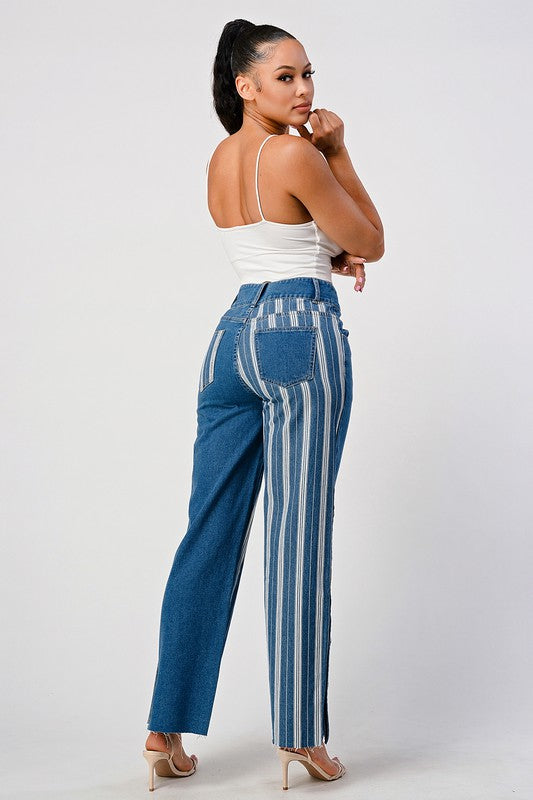 BUTTON SLIT STRIPED DENIM PATCH BAGGY MOM JEAN - Style Boutiqe